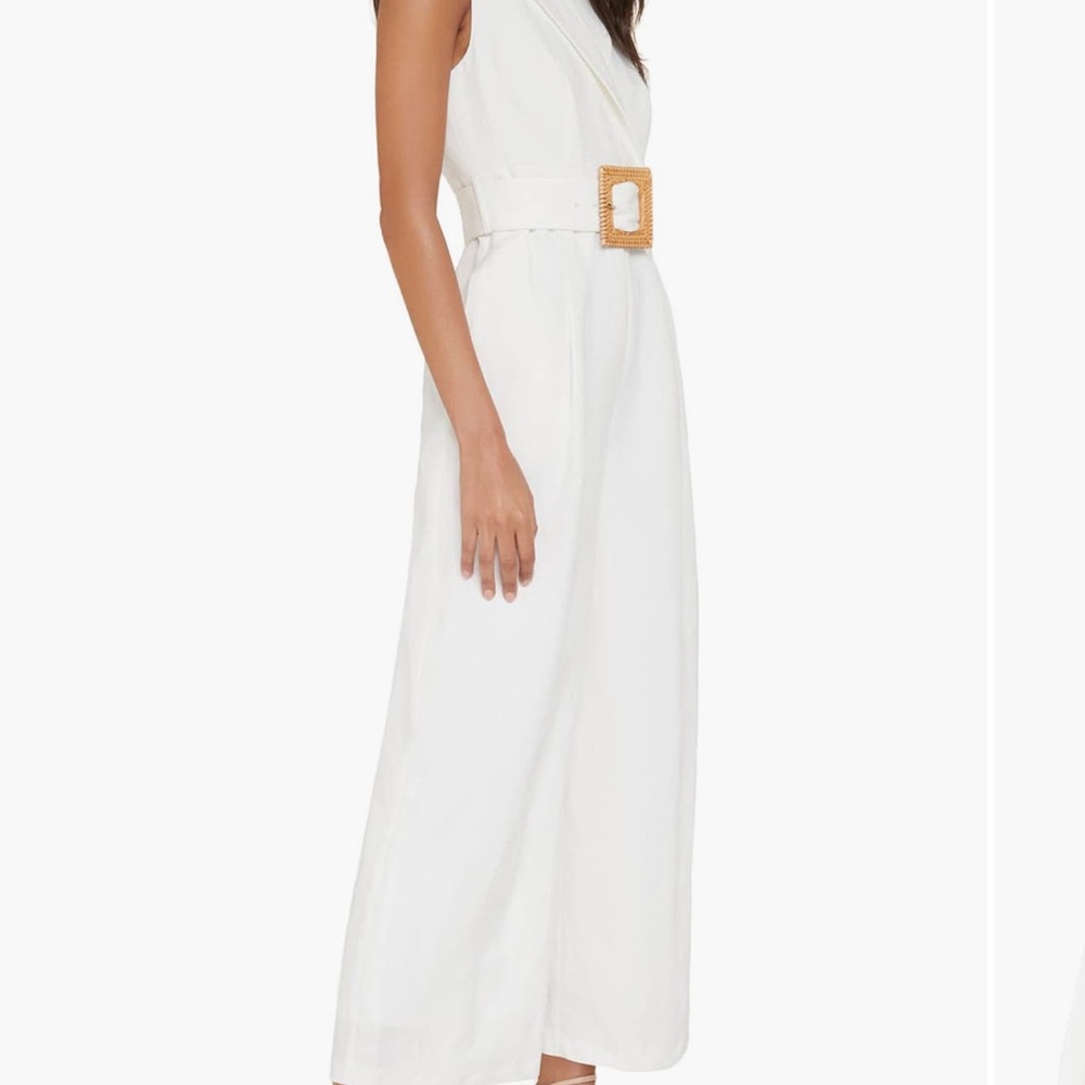 White Sleeveless Jumpsuit with belt - Picture 3 of 7